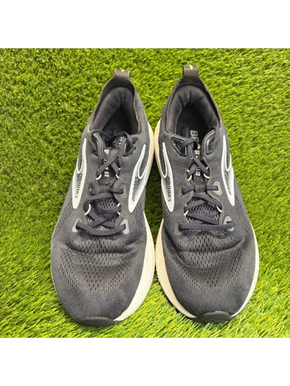 Brooks Glycerin 22 Mens Size 11.5 Black White Athletic Running Shoes Sneakers